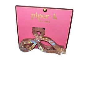 Piper K Iridescent Hair Clip